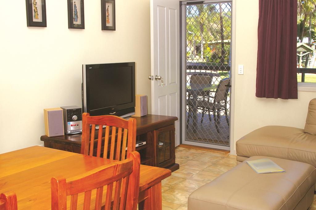 Smugglers Cove Holiday Village Forster Chambre photo