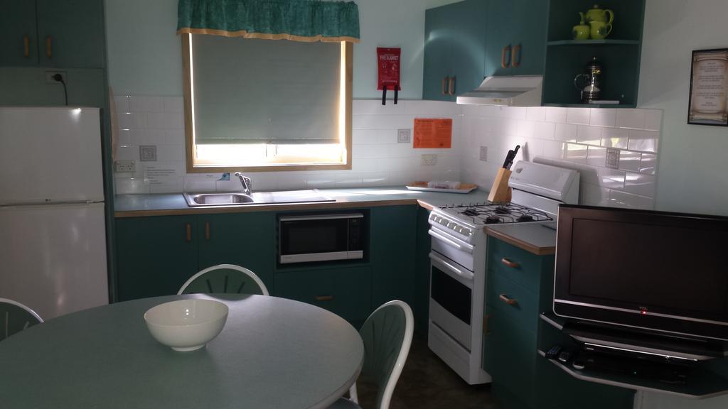 Smugglers Cove Holiday Village Forster Chambre photo