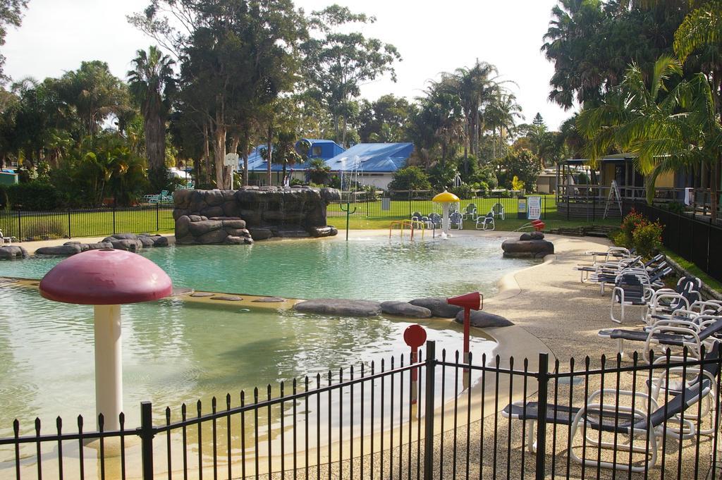 Smugglers Cove Holiday Village Forster Chambre photo